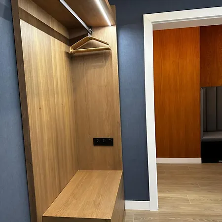 Monica Apartmanhotel