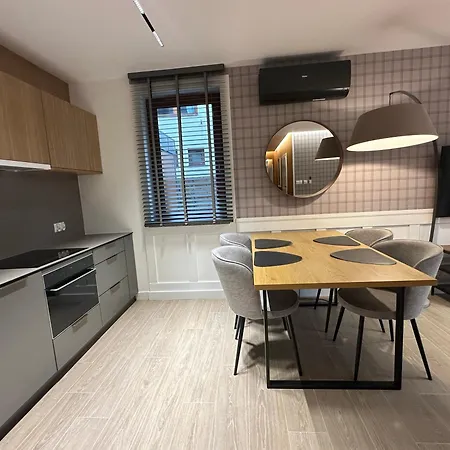 Monica Apartmanhotel 4*