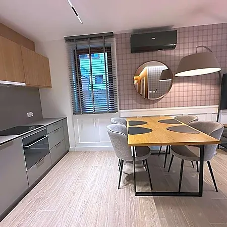 Appart hôtel Monica 4*
