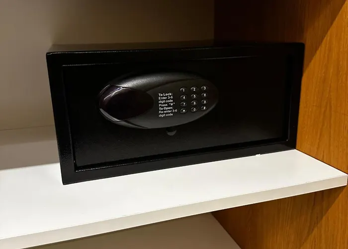 Aparthotel Monica 4*